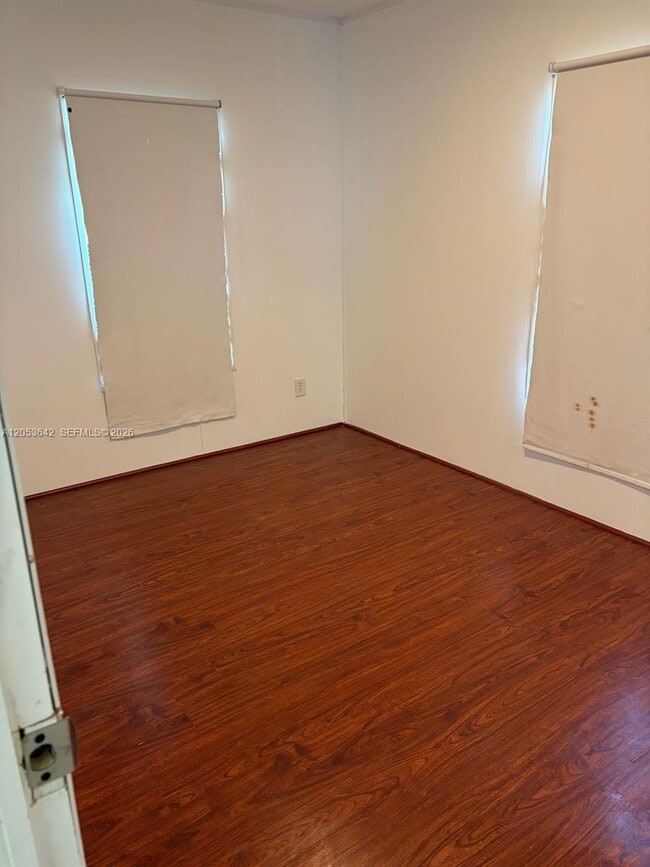 Building Photo - 390 NW 134th Ave