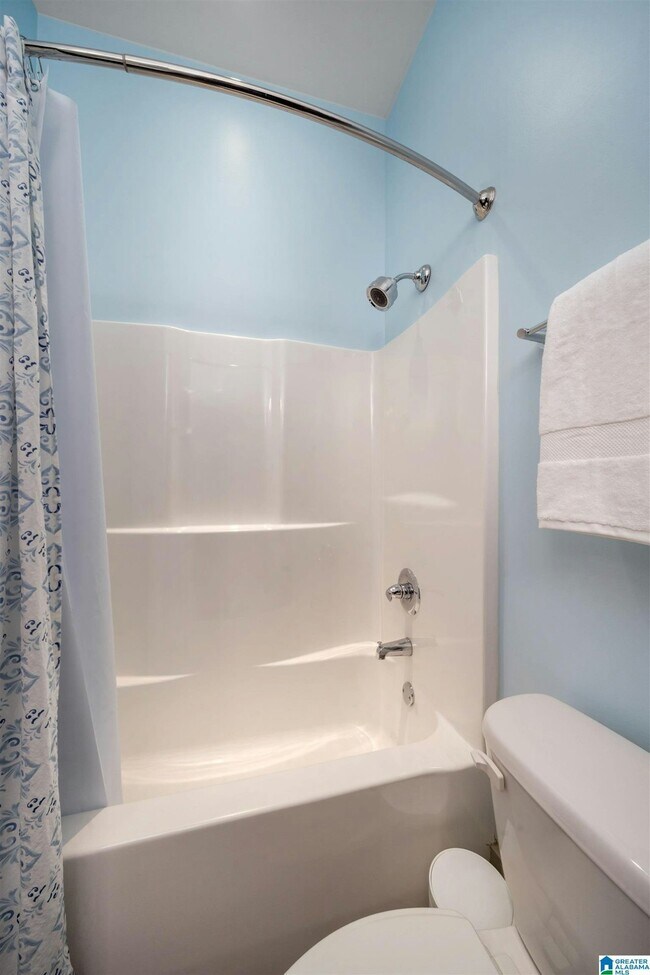 Building Photo - 612 Barristers Ct