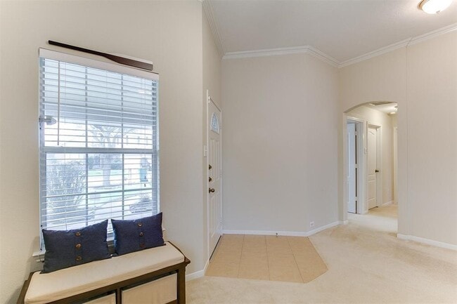 Building Photo - 2703 Courtyard Ln