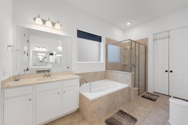 Building Photo - 7624 Alouette Dr