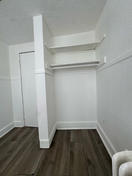Building Photo - 79 Whitehead Ave