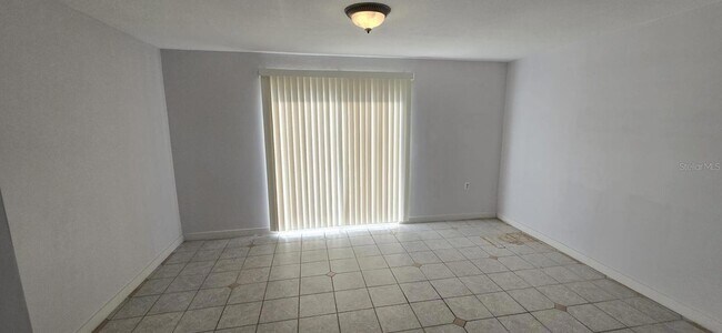 Building Photo - 3413 Areca St