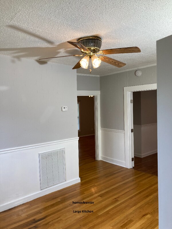 Building Photo - 522 Radford Pl