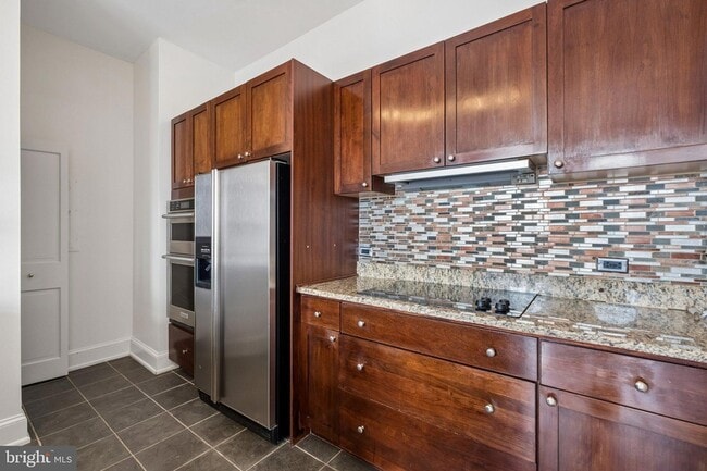 Building Photo - 1512 14 Spruce Street Unit PH-2402