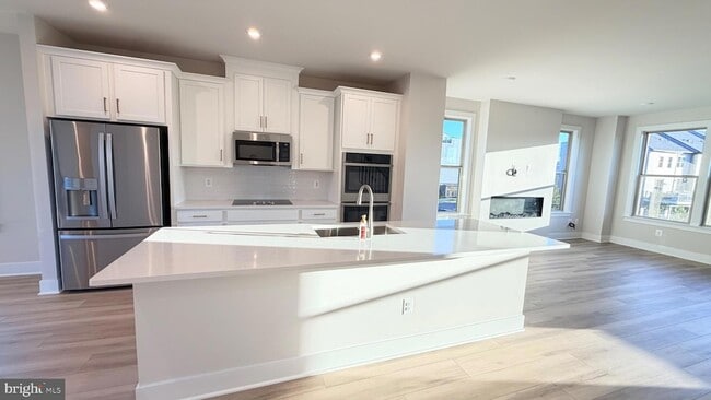 Building Photo - 8971 Katherine Johnson Ave
