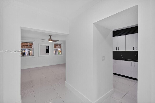 Building Photo - 465 NW 153rd St