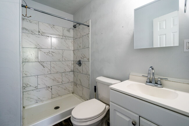 Building Photo - 3817 Wake Cir