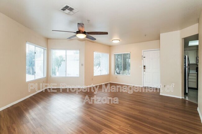 Building Photo - 1825 W Ray Rd