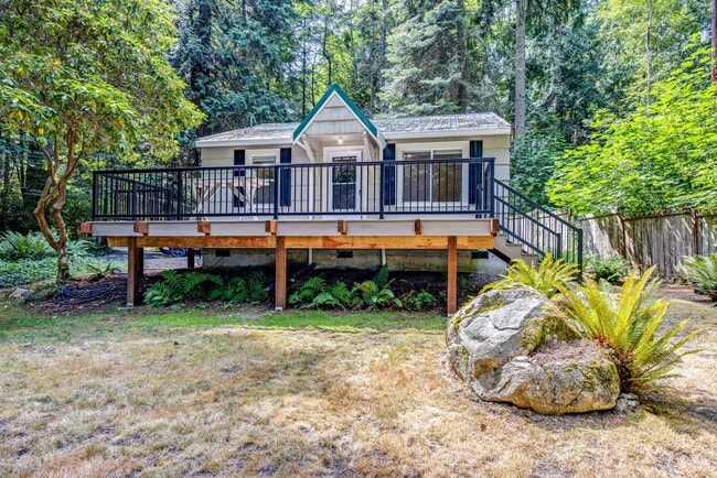 Primary Photo - Charming 1-Bedroom Cottage Near Hood Canal...
