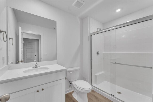 Building Photo - 4671 W Aurora St