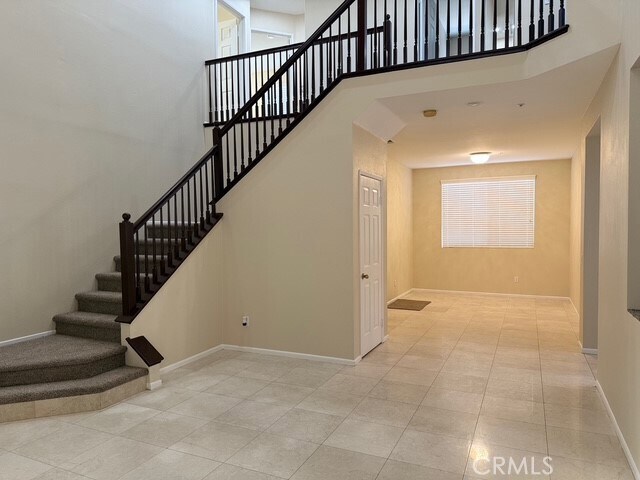 Building Photo - 5553 Pheasant Dr
