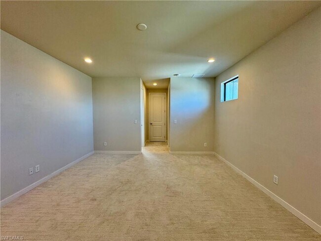 Building Photo - 14716 Kingfisher Lp