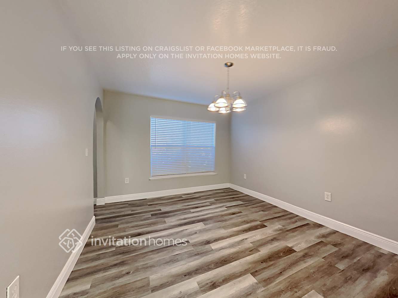 Building Photo - 16591 Corner Lake Dr