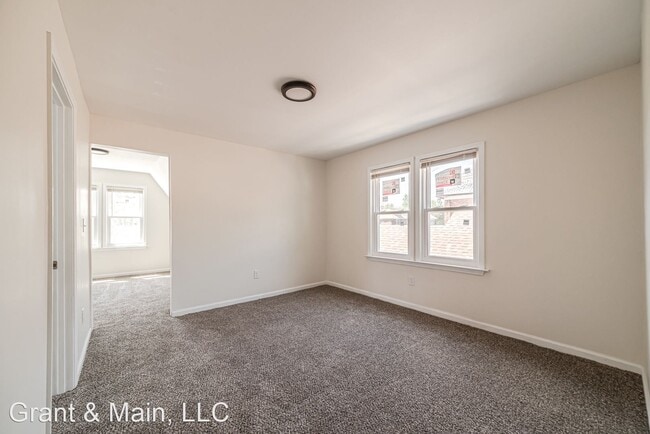 Building Photo - 3 br, 1 bath House - 9228 Appoline