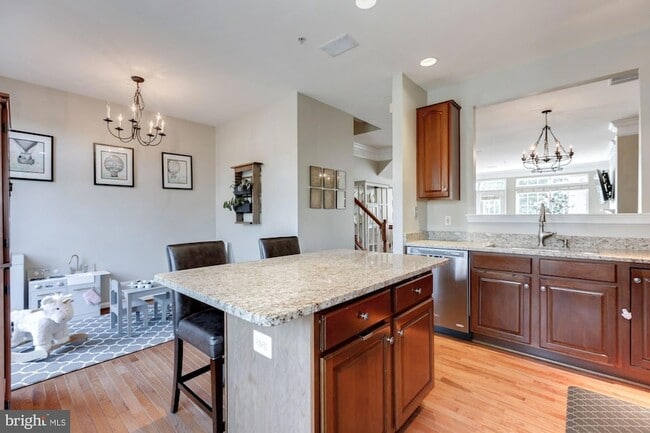 Building Photo - 324 Cameron Station Blvd