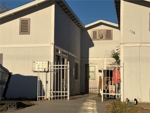 Building Photo - 5806 Dodd St