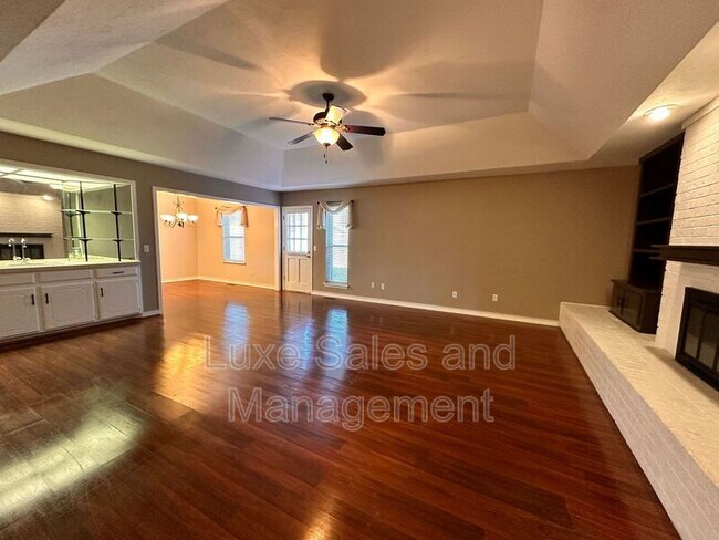 Building Photo - 2205 Basking Ridge Trail