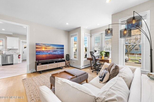 Building Photo - 701 Asbury Ave