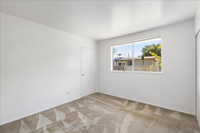 Building Photo - 2820 Barbers Point Rd