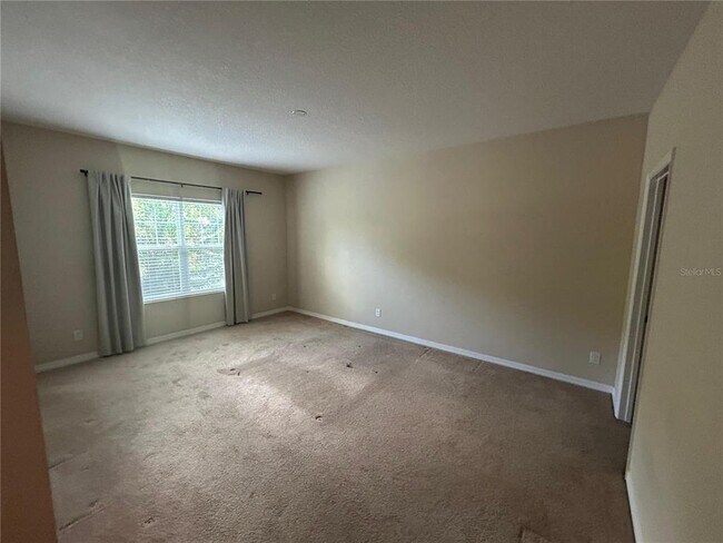 Building Photo - 11213 Grander Dr