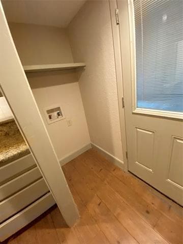 Building Photo - 10151 Camelot Dr