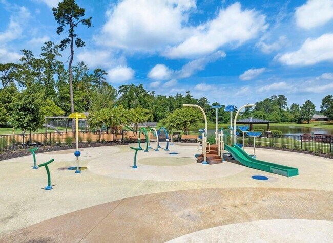 Building Photo - 8027 Dauntless Dr