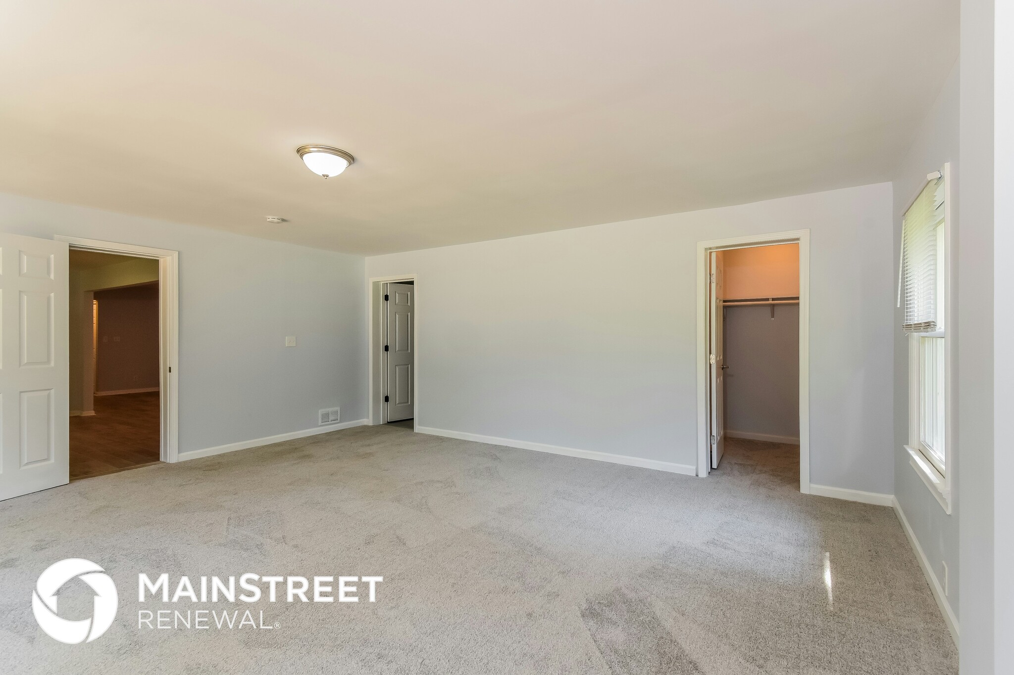 Building Photo - 15 Regency Way SE