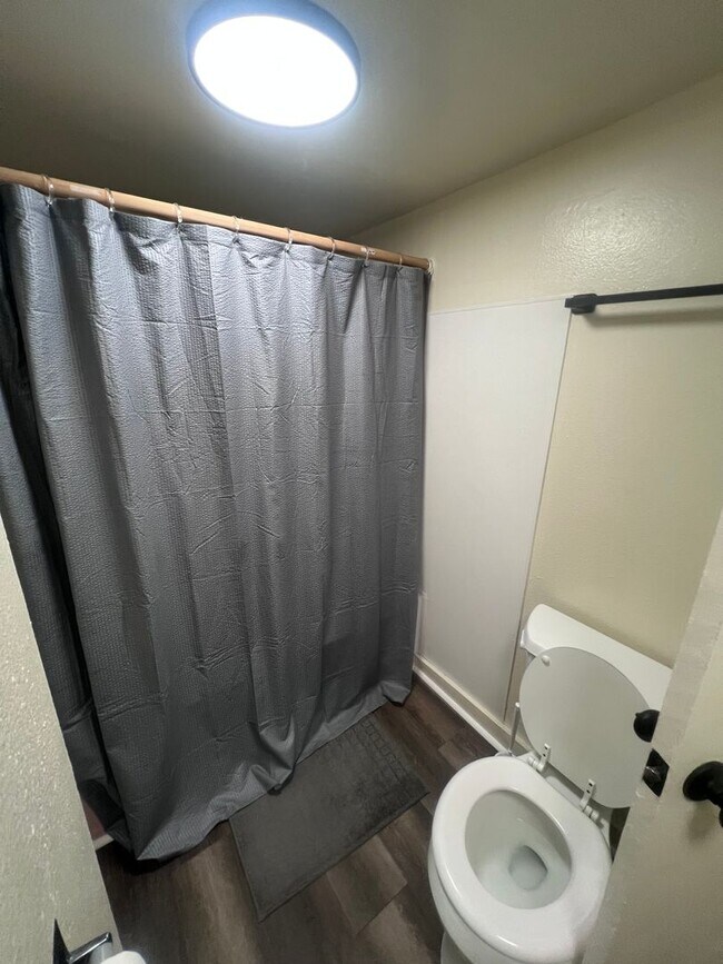 Building Photo - 1206 Gregory Way