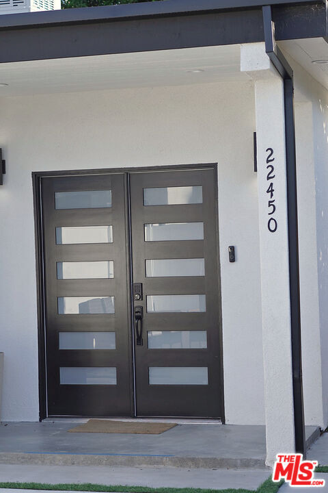 Building Photo - 22450 Dolorosa St