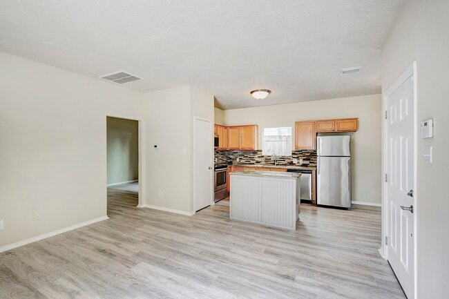 Building Photo - 2802 Austin St
