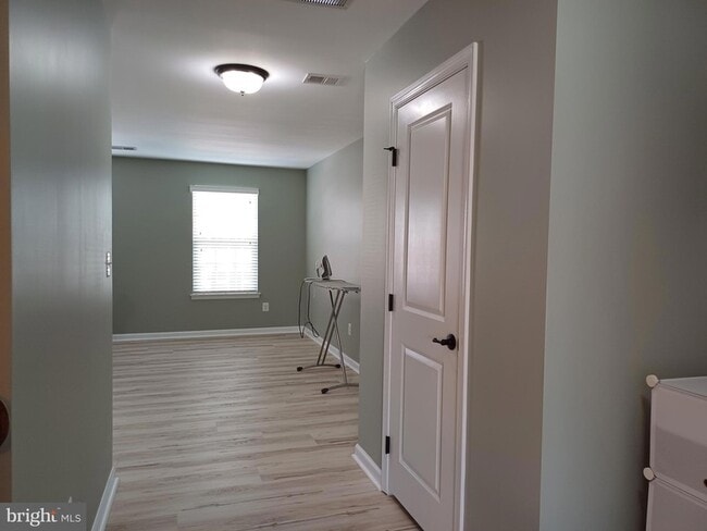 Building Photo - 25501 Emerson Oaks Dr