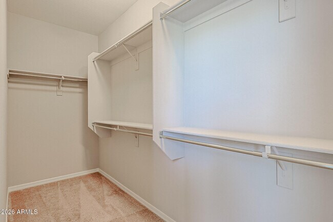 Building Photo - 9018 W San Miguel Ave