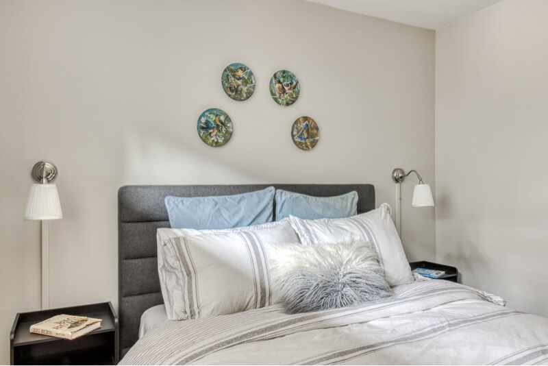 Building Photo - 9035 SW Monterey Pl