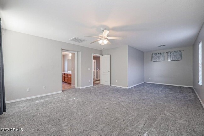 Building Photo - 17627 W Lisbon Ln