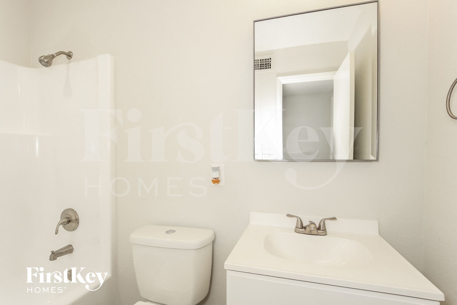 Building Photo - 10843 N 45th Ave