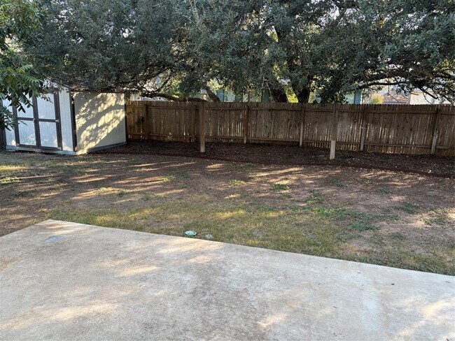 Building Photo - 104 San Matteo St