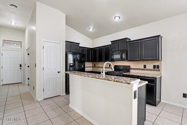 Building Photo - 14685 Holsteiner Ct