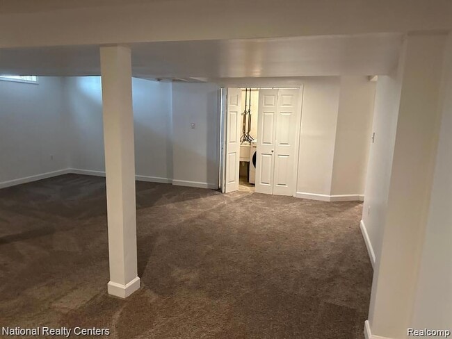 Building Photo - 1792 Bentley Ct