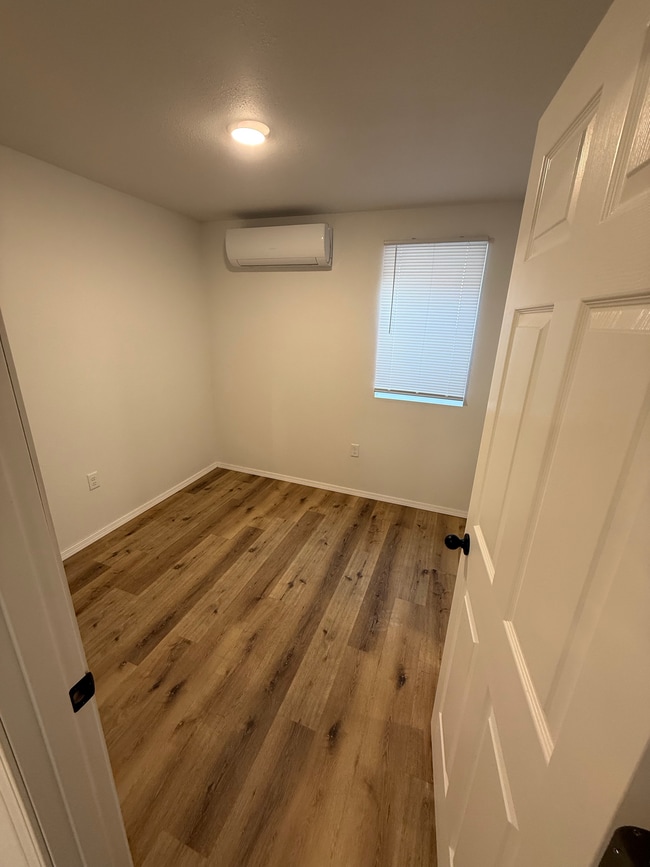 Building Photo - Seward Apartments