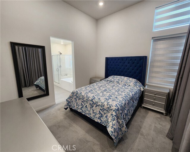 Building Photo - 203 Steely