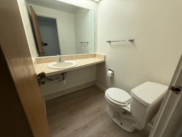 Building Photo - Large Home in Far North Peoria