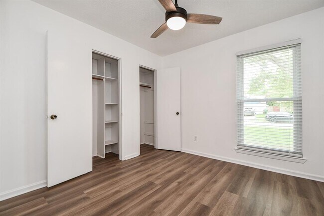 Building Photo - 6622 Kearney Dr