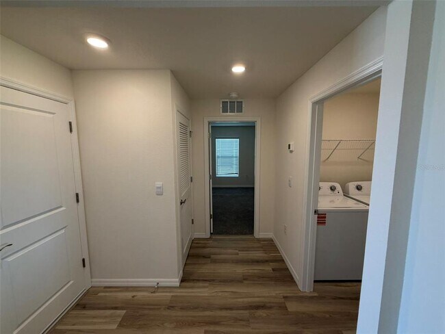 Building Photo - 8867 SW 46 Ter