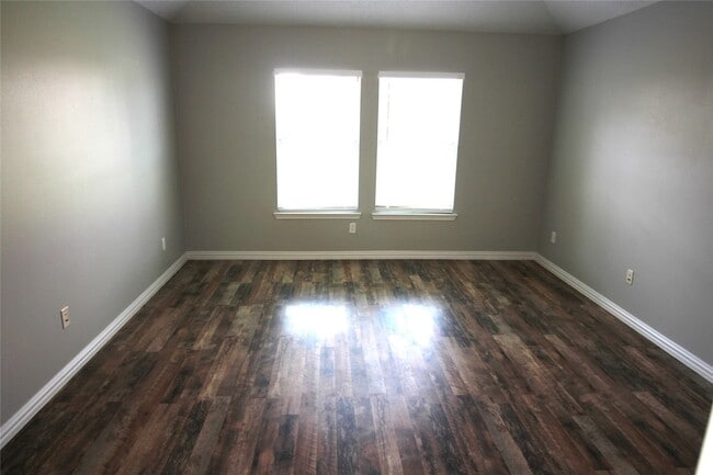 Building Photo - 16531 Sperry Gardens Dr