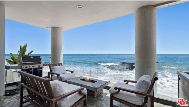 Building Photo - 25252 Malibu Rd