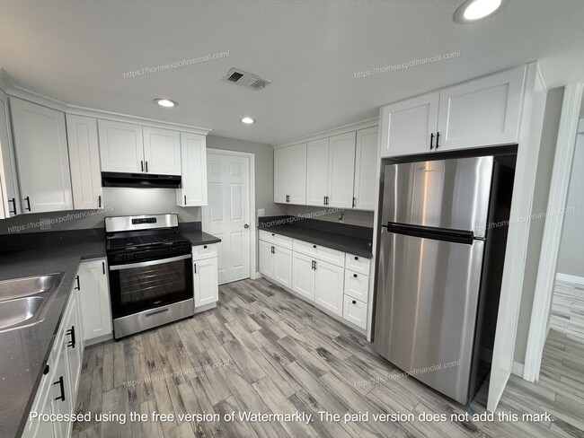 Building Photo - Nice Home For Rent