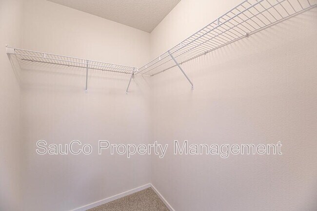 Building Photo - 17291 NW Shackelford Rd