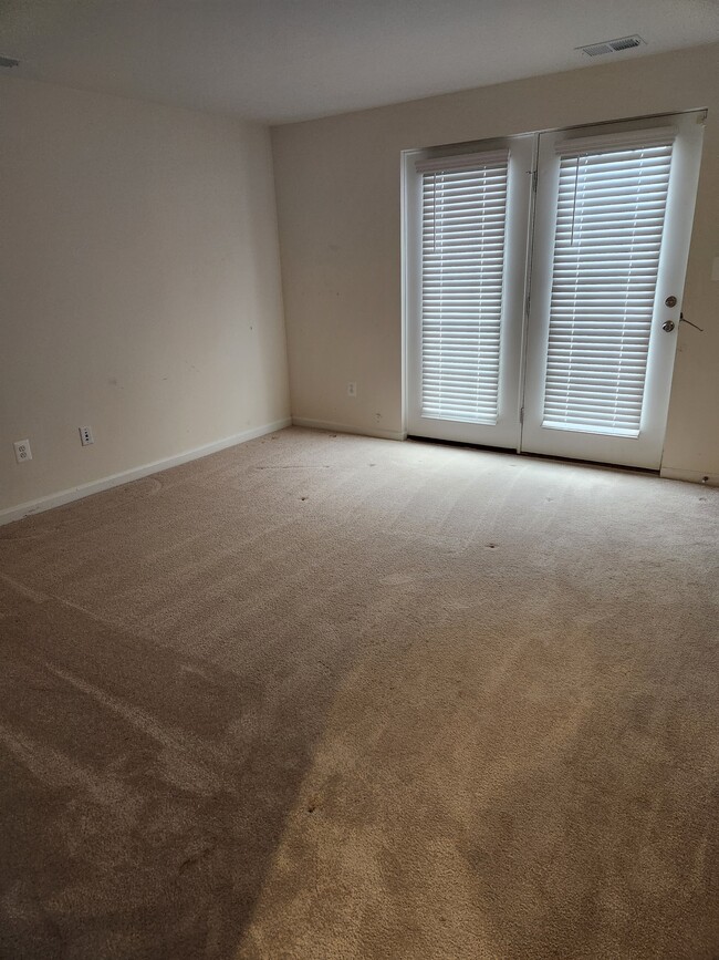 Building Photo - 24 Orch Grn Dr