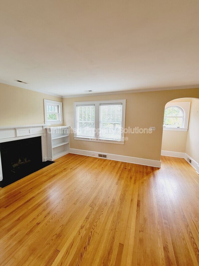 Building Photo - 116 Keaton Ave