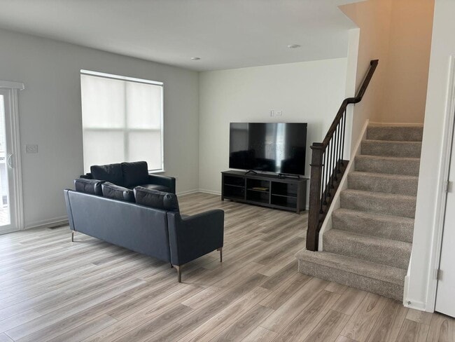 Building Photo - 602 Wolverine Dr